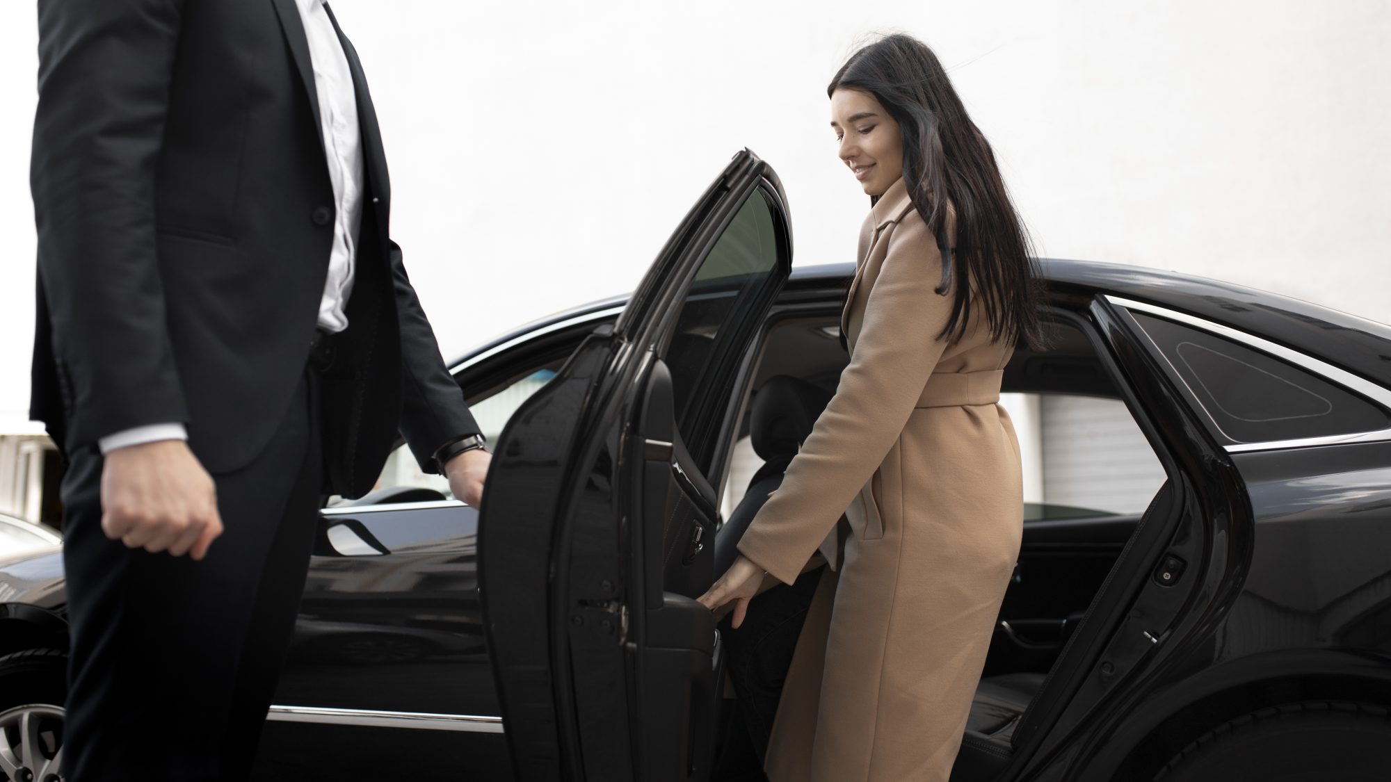 , Luxury Car Rentals Geneva, Oppium Company